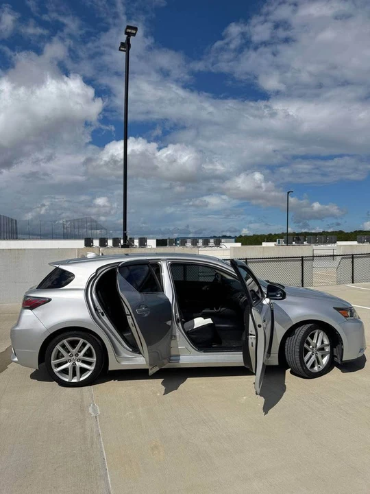 2014 Lexus CT - Image 4 of 20