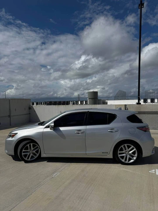 2014 Lexus CT - Image 3 of 20