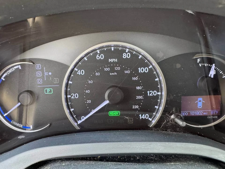 2014 Lexus CT - Image 17 of 20