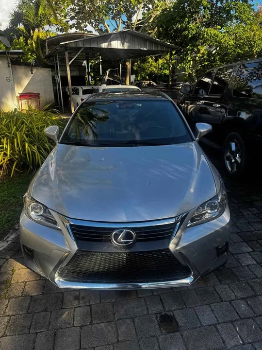 2014 Lexus CT - Image 7 of 9