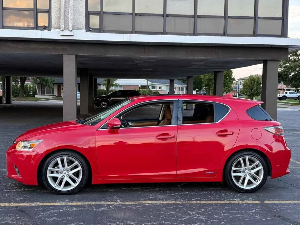 2014 Lexus CT - Image 6 of 12