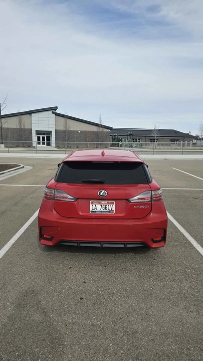 2014 Lexus CT - Image 5 of 11