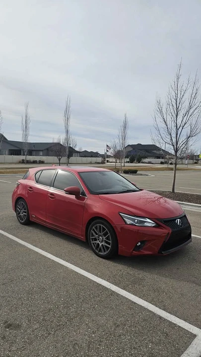 2014 Lexus CT - Image 8 of 11