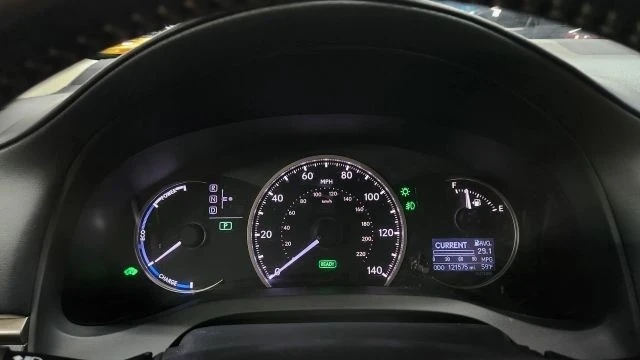 2014 Lexus CT - Image 21 of 21