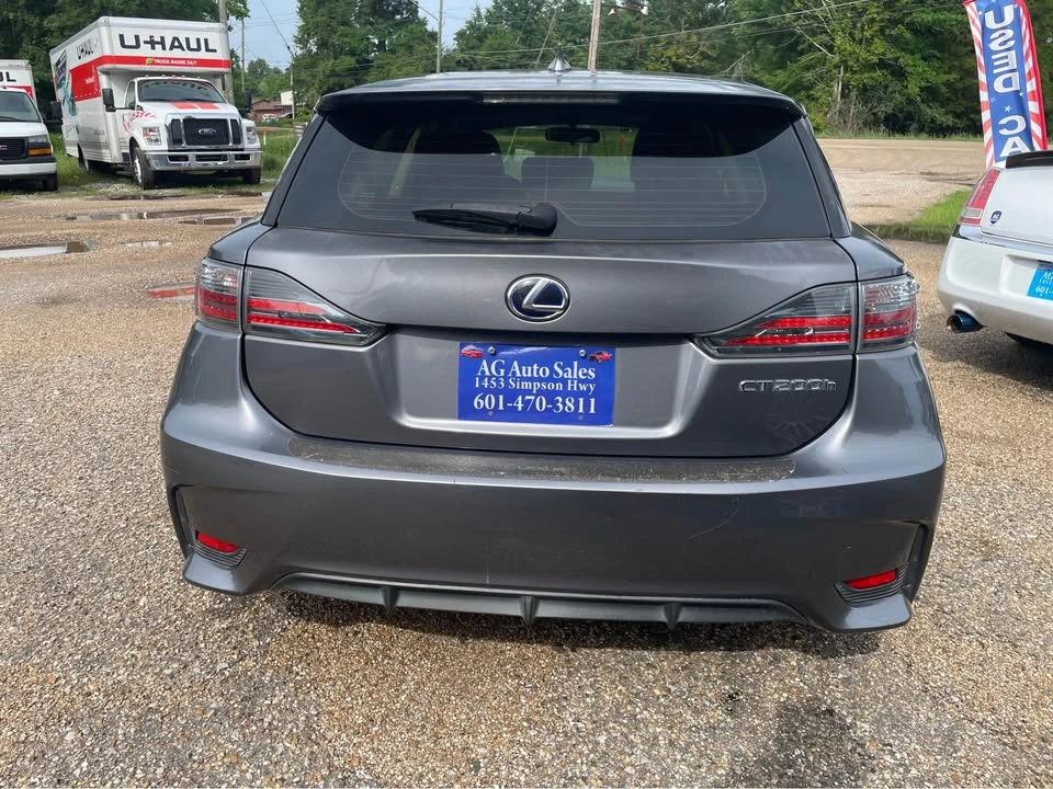 2014 Lexus CT - Image 9 of 11