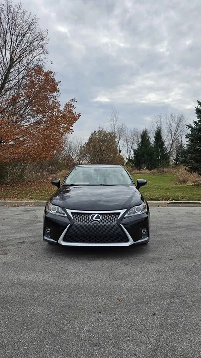 2014 Lexus CT - Image 9 of 14