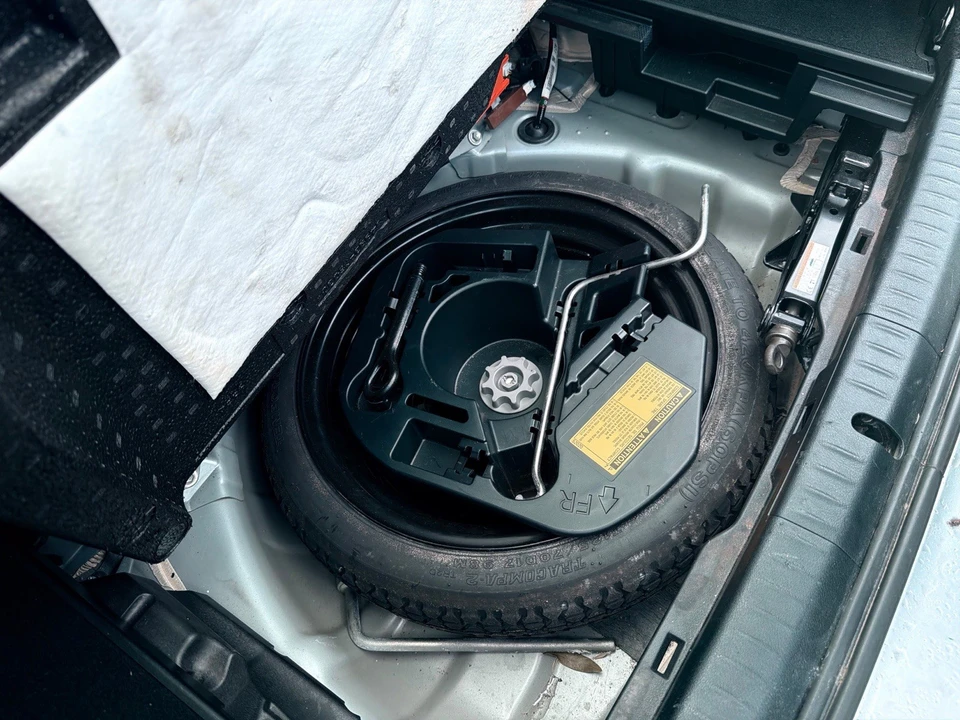 2014 Lexus CT - Image 14 of 21