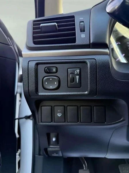 2014 Lexus CT - Image 12 of 12