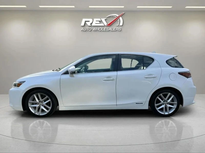 2014 Lexus CT - Image 2 of 12
