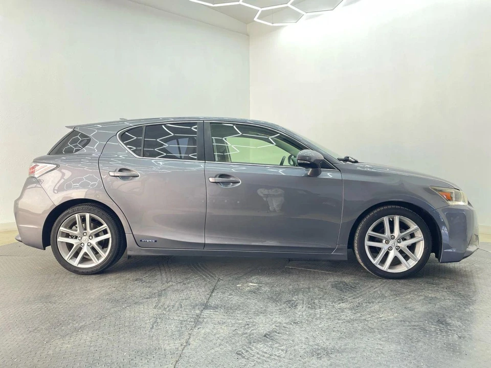 2014 Lexus CT - Image 3 of 21