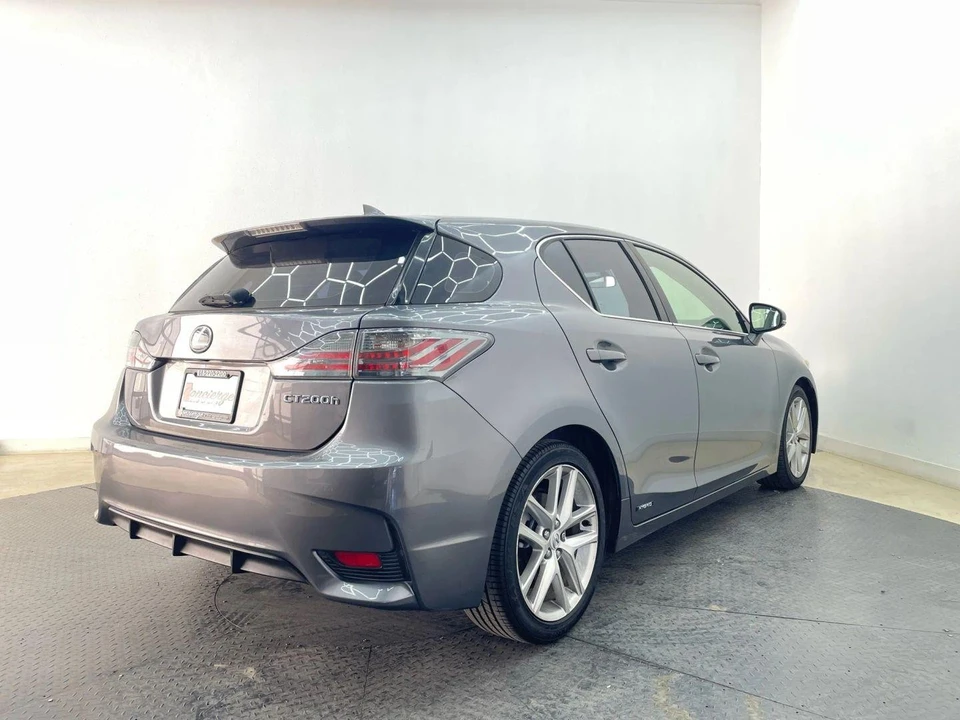 2014 Lexus CT - Image 4 of 21