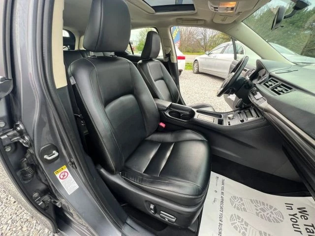 2014 Lexus CT - Image 15 of 17