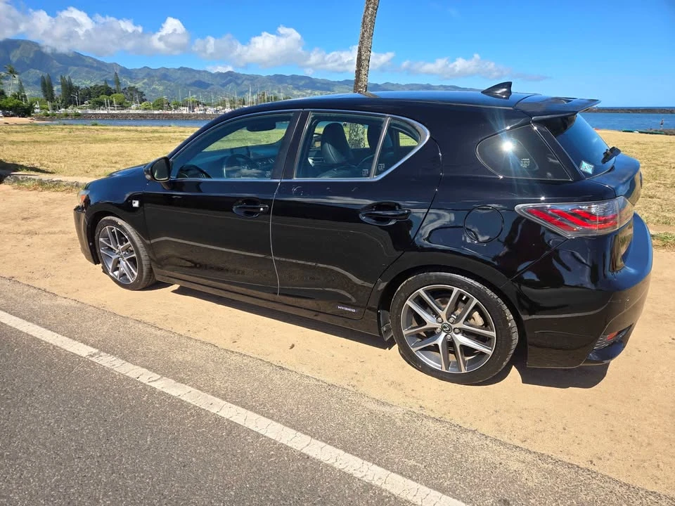 2014 Lexus CT - Image 6 of 10