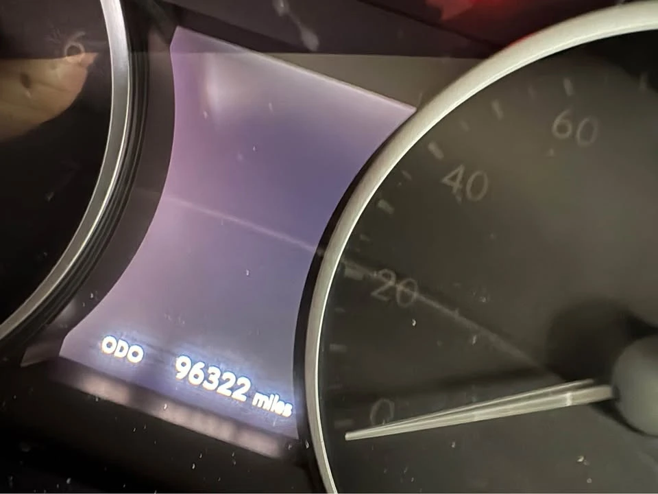 2014 Lexus ES 6th Gen - Image 4 of 4