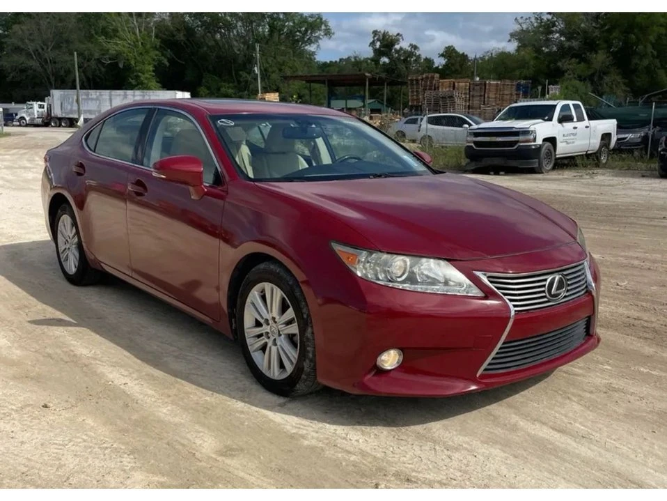 2014 Lexus ES 6th Gen - Image 4 of 7