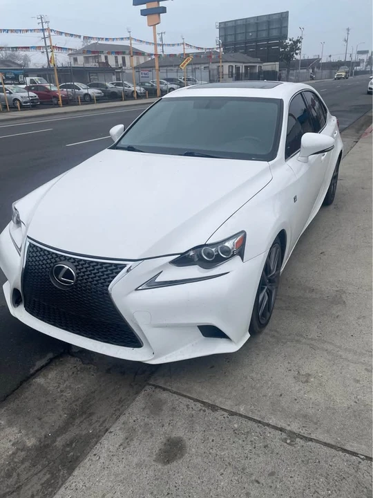 2014 Lexus ES 6th Gen - Image 5 of 5