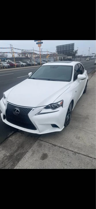 2014 Lexus ES 6th Gen - Image 3 of 5