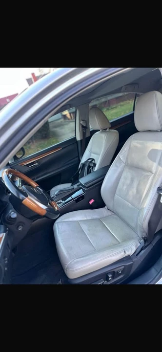 2014 Lexus ES 6th Gen - Image 12 of 18