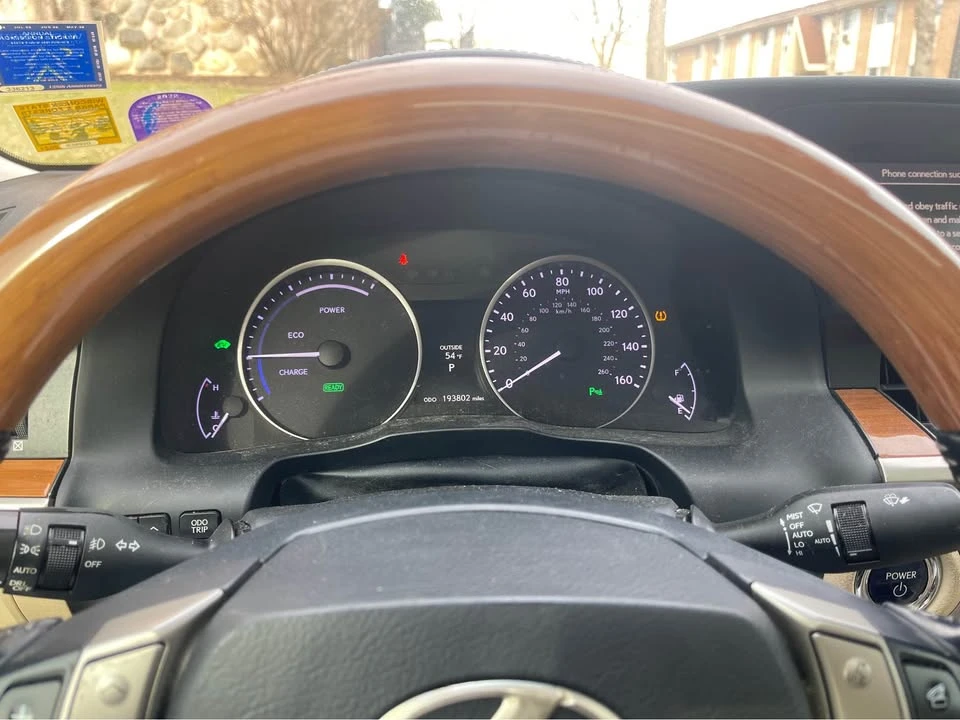 2014 Lexus ES 6th Gen - Image 8 of 10