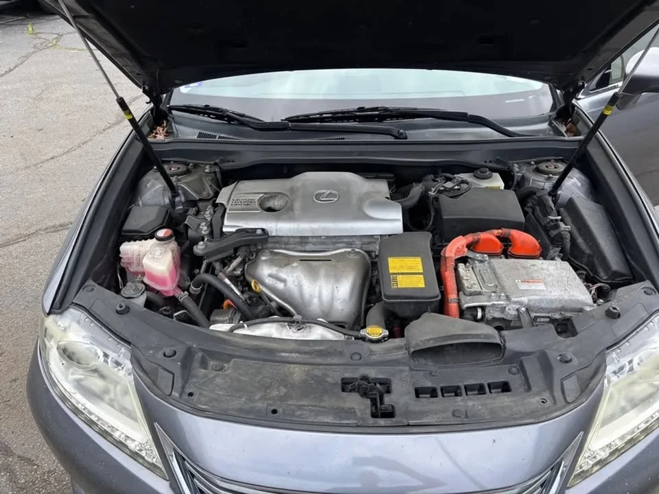 2014 Lexus ES 6th Gen - Image 12 of 13