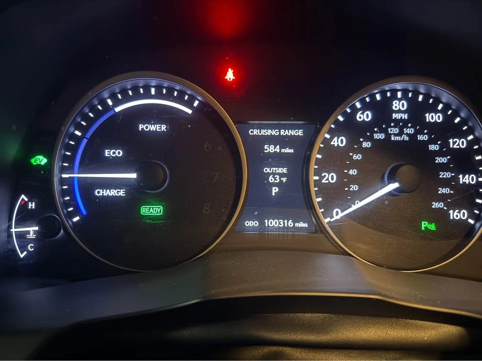 2014 Lexus ES 6th Gen - Image 7 of 7