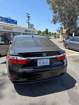 2014 Lexus ES 300h Ultra Luxury
