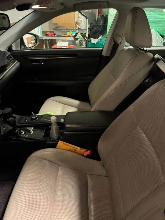 2014 Lexus ES 6th Gen - Image 6 of 9