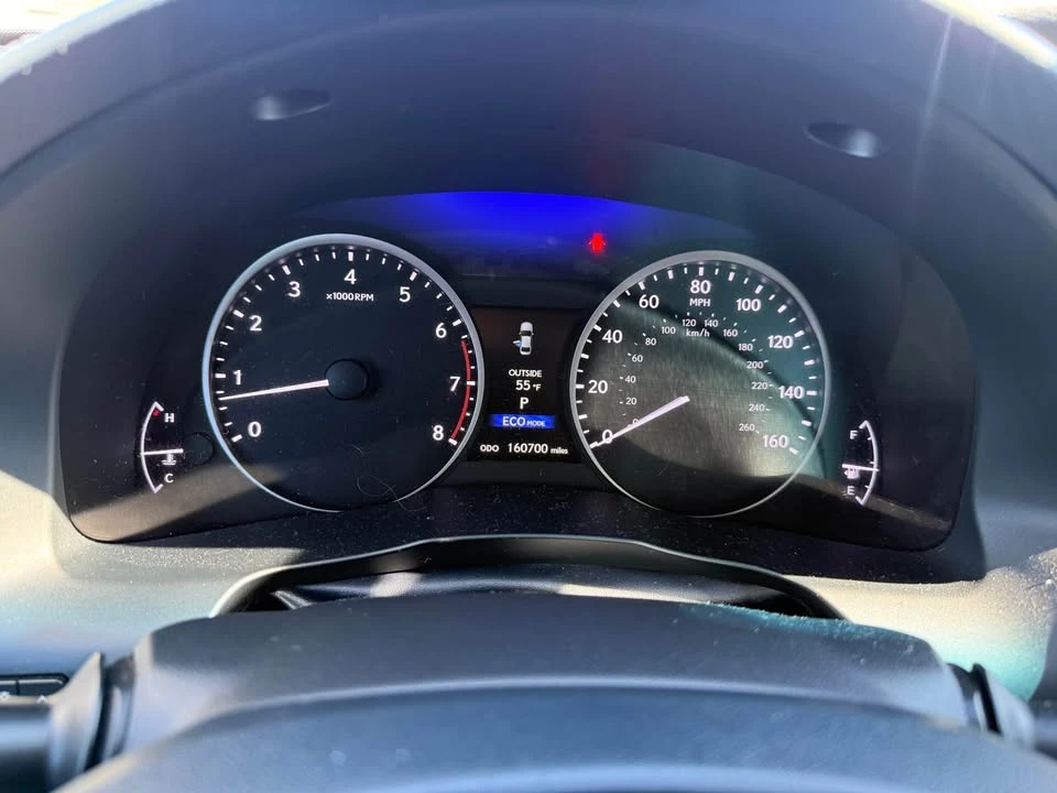 2014 Lexus ES 6th Gen - Image 8 of 17