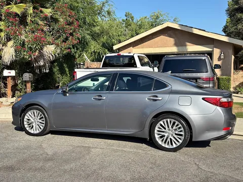 2014 Lexus ES 330 Sedan