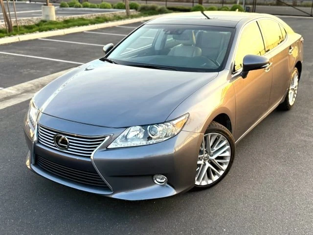 2014 Lexus ES 6th Gen - Image 6 of 21