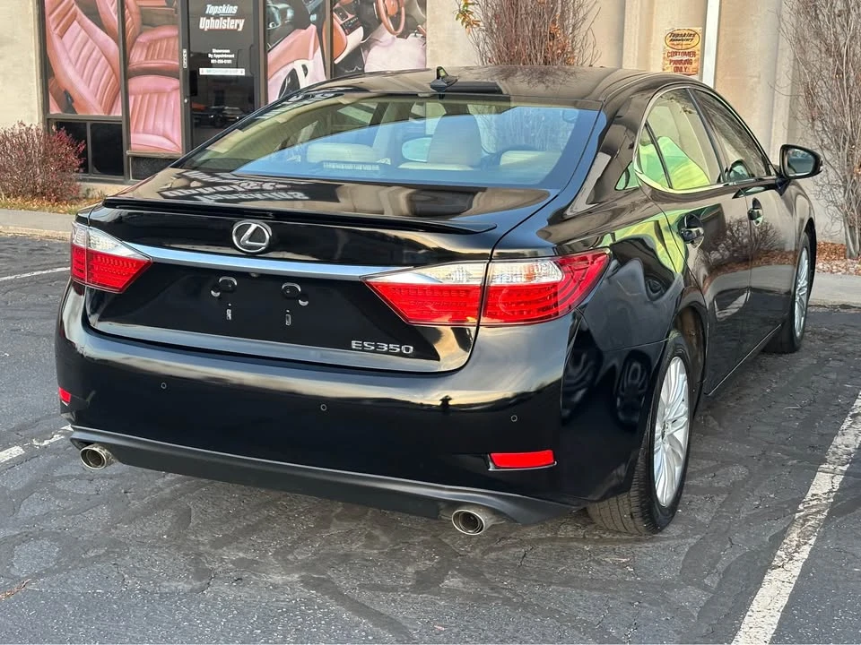 2014 Lexus ES 6th Gen - Image 6 of 20