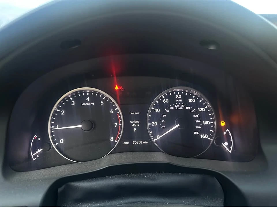 2014 Lexus ES 6th Gen - Image 14 of 16
