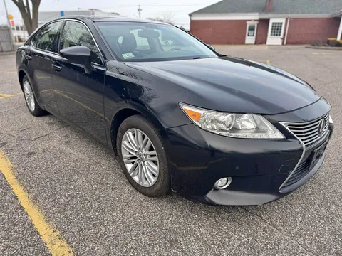 2014 Lexus ES 350 Luxury Sedan