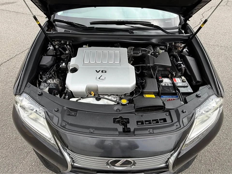 2014 Lexus ES 6th Gen - Image 19 of 20