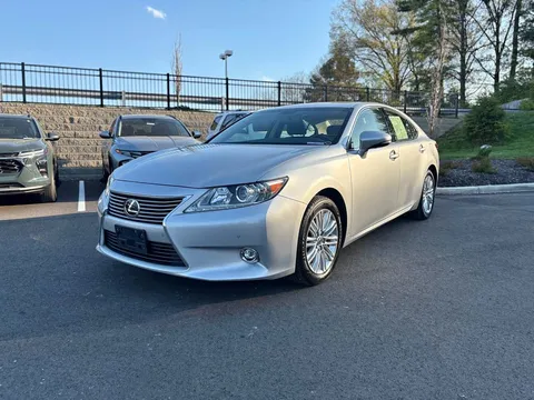 2014 Lexus ES 350 Luxury Sedan