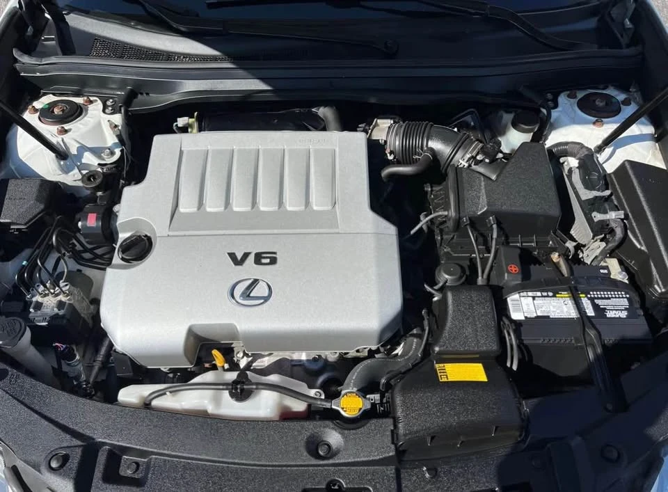 2014 Lexus ES 6th Gen - Image 20 of 20