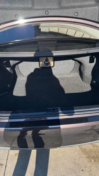 2014 Lexus ES 6th Gen - Image 14 of 16