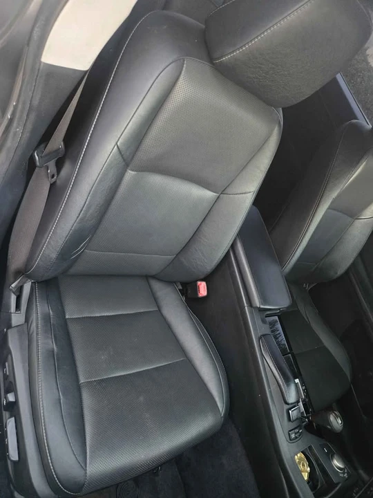 2014 Lexus ES 6th Gen - Image 6 of 7