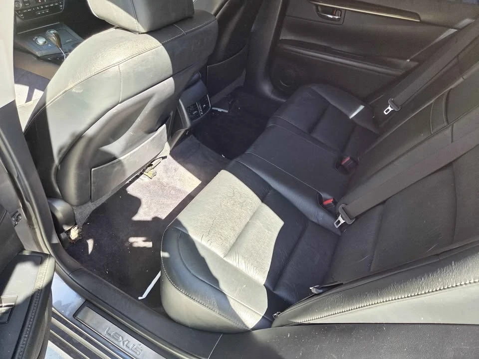 2014 Lexus ES 6th Gen - Image 6 of 9