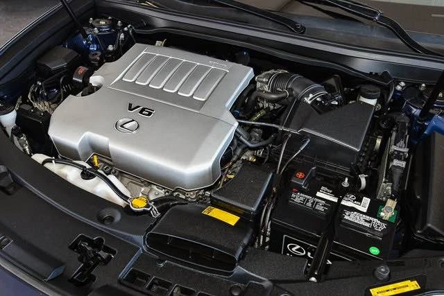 2014 Lexus ES 6th Gen - Image 12 of 12