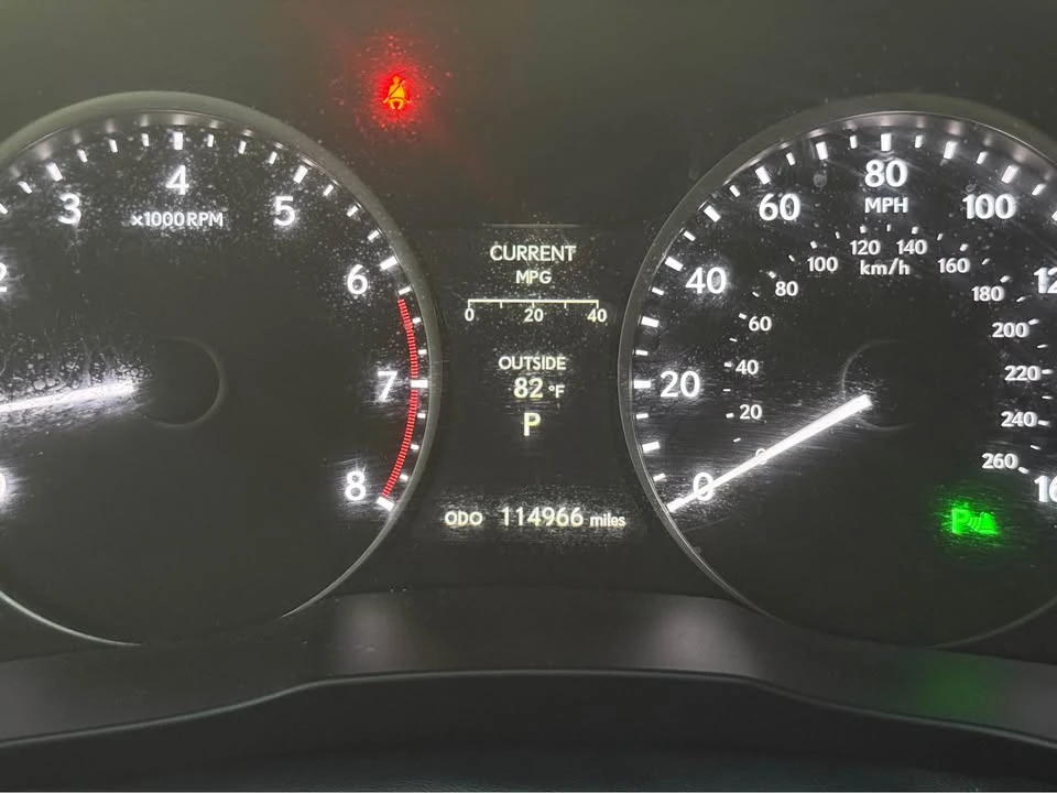 2014 Lexus ES 6th Gen - Image 14 of 17