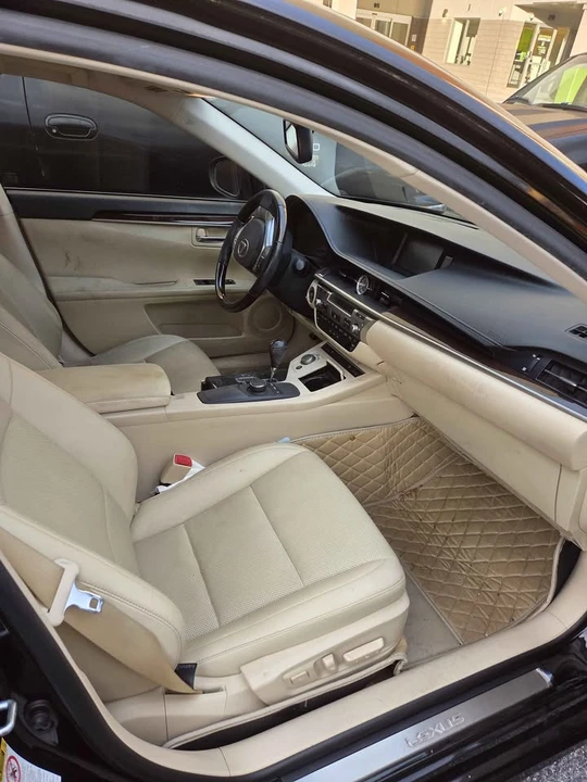 2014 Lexus ES 6th Gen - Image 3 of 6
