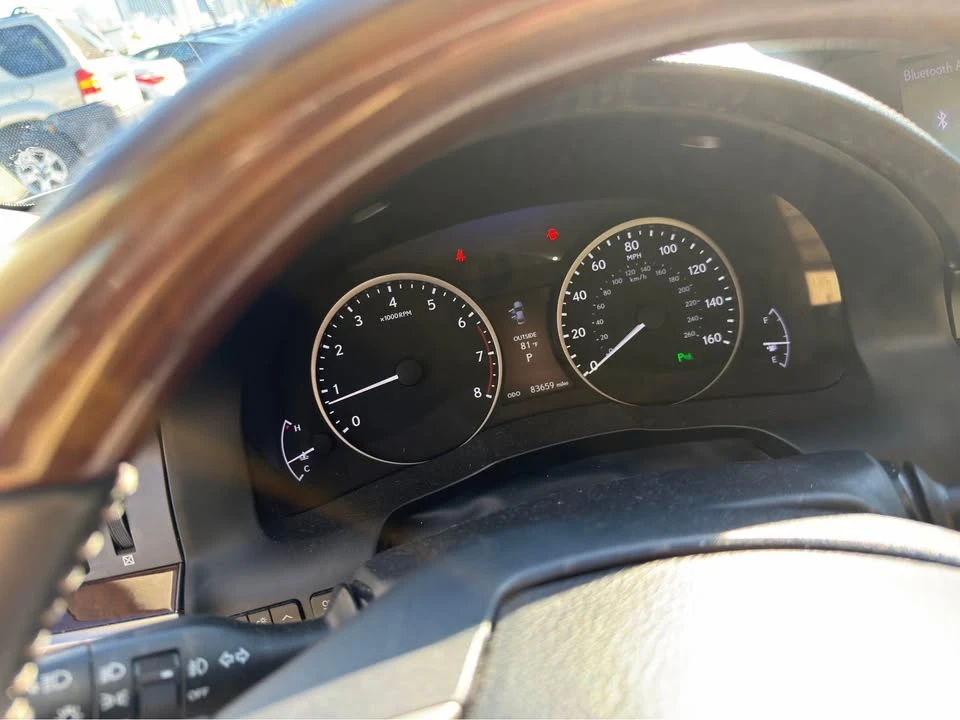2014 Lexus ES 6th Gen - Image 6 of 13