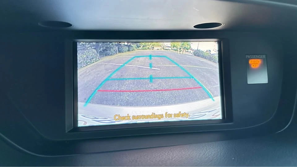 2014 Lexus ES 6th Gen - Image 14 of 20
