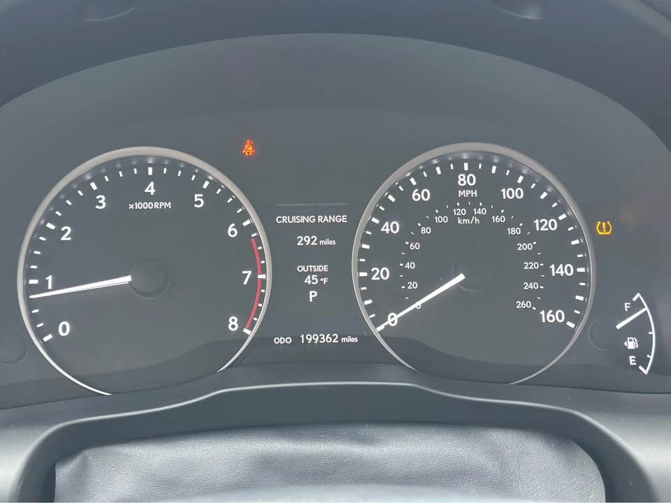 2014 Lexus ES 5th Gen - Image 16 of 16