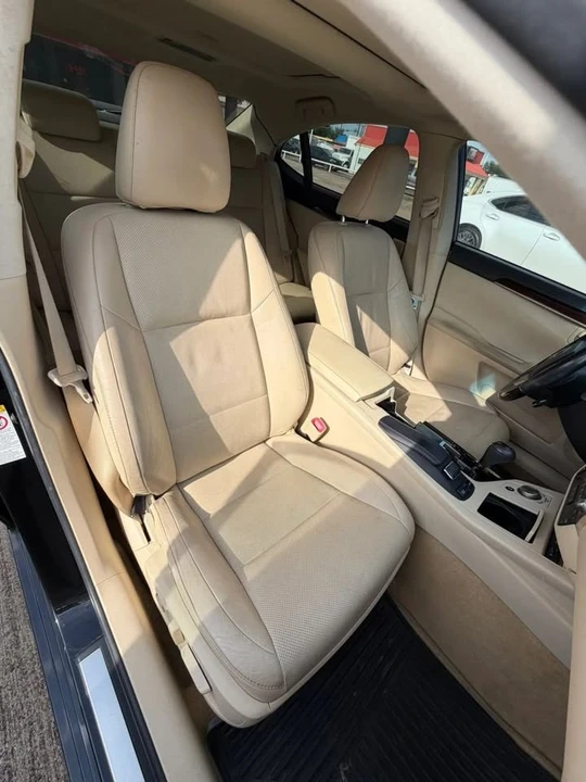 2014 Lexus ES 6th Gen - Image 16 of 16