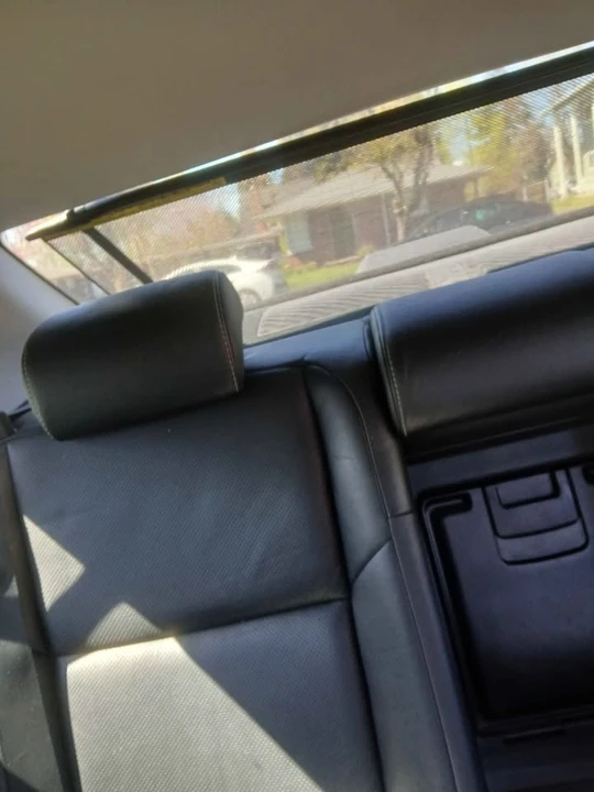 2014 Lexus ES 6th Gen - Image 3 of 10