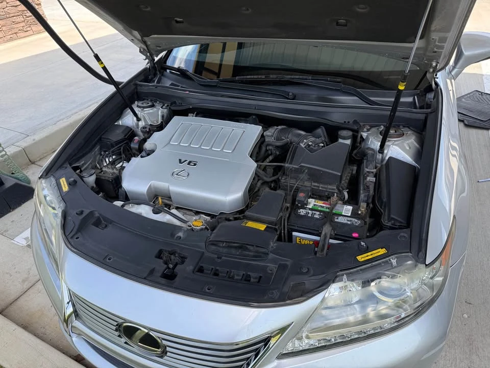 2014 Lexus ES 6th Gen - Image 7 of 10