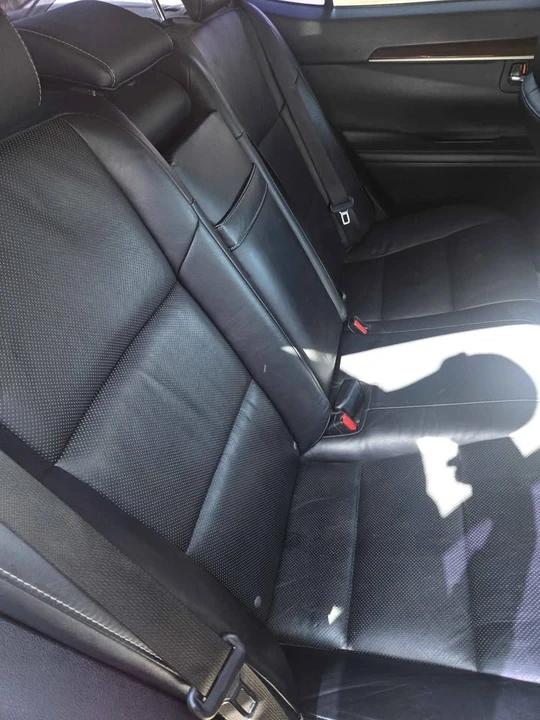 2014 Lexus ES 6th Gen - Image 3 of 5