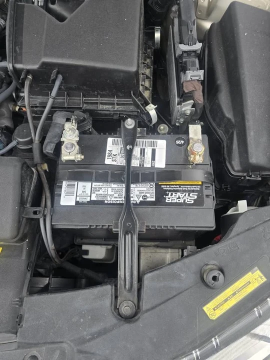 2014 Lexus ES 6th Gen - Image 18 of 20